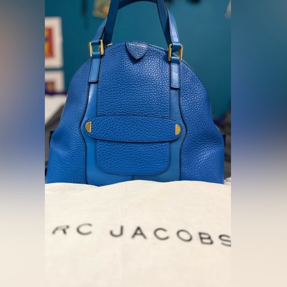 I am LIVE! Heart “❤️” my flyer for my Next Live Steals & Deals Show. - Picture 16 of 16